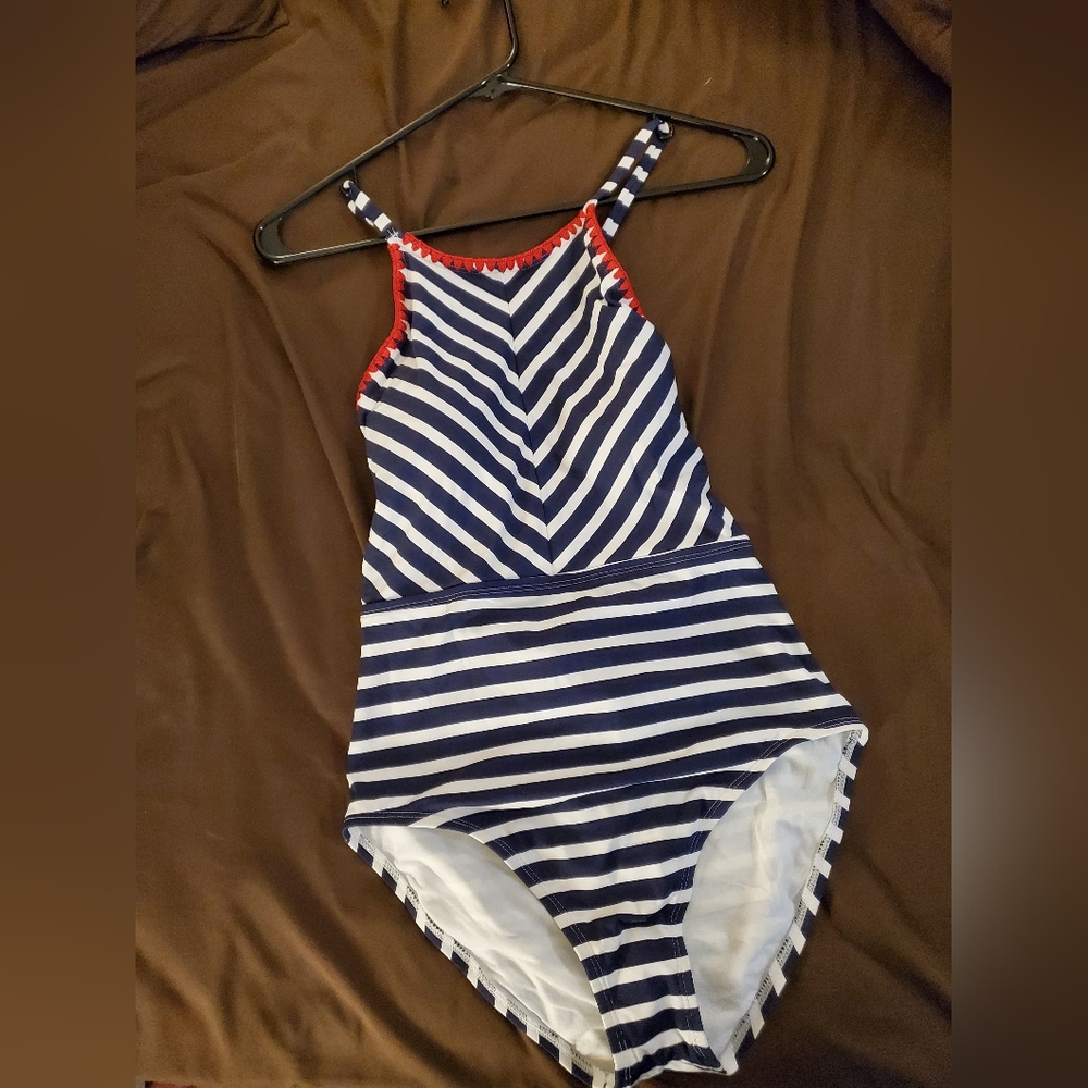 Tommy Bahama Women's one piece swimsuit size 6